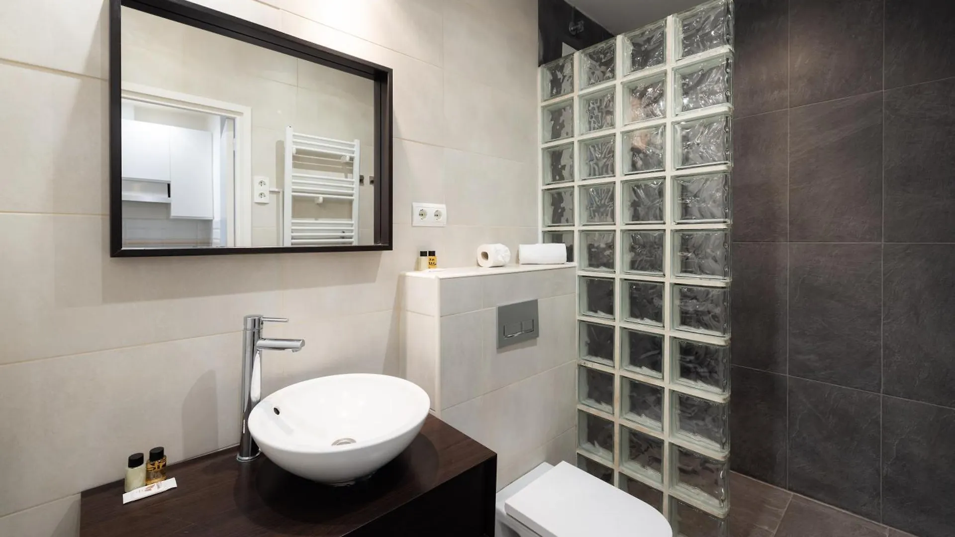 Stay U-Nique Apartments Radas Barcelona 0*,  Spain